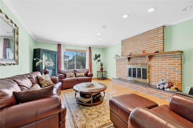 Building Photo - 24 Purdue Ct