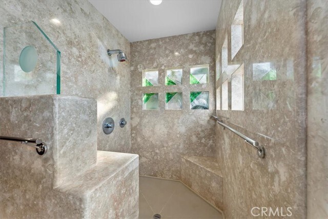 Building Photo - 809 Paseo Del Mar
