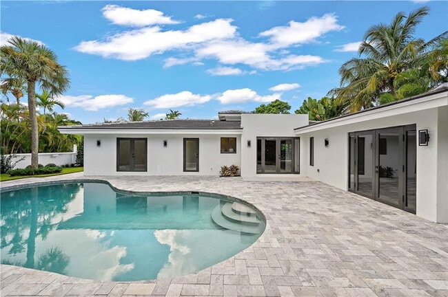 Building Photo - 2201 Intracoastal Dr