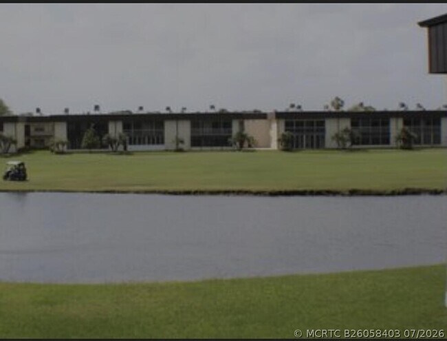 Building Photo - 999 Normandy U