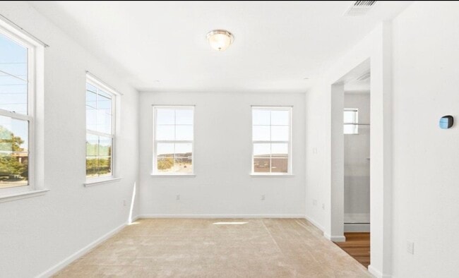Building Photo - 4363 E Commerce Way