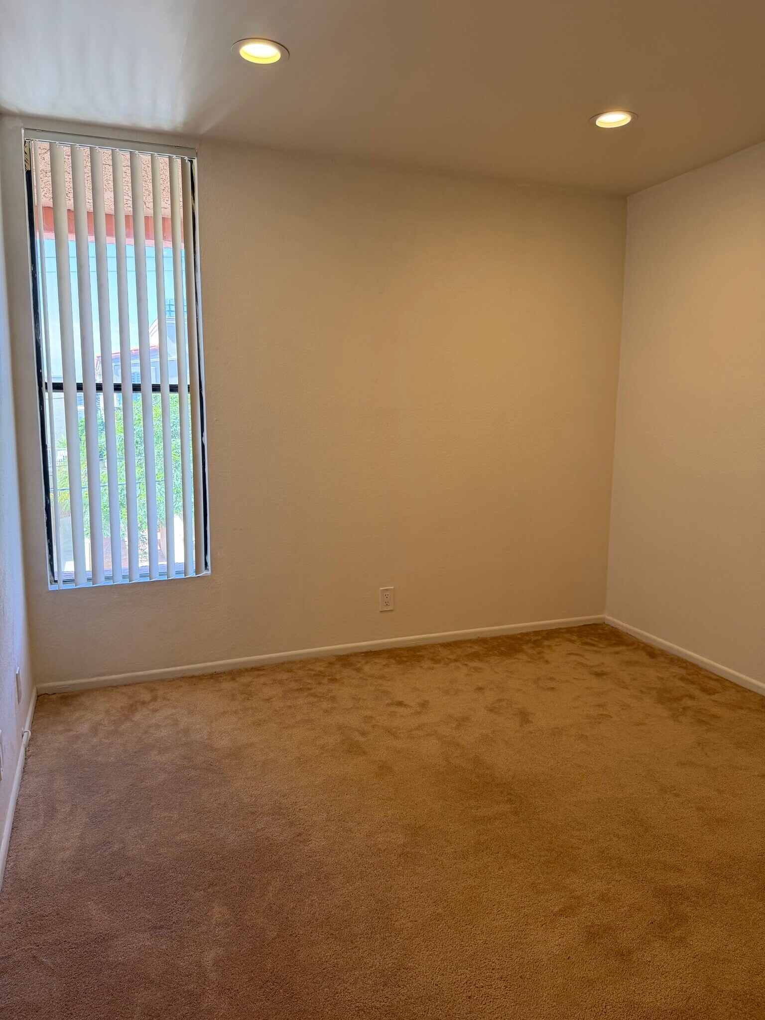 Bedroom #1 - 700 1st St