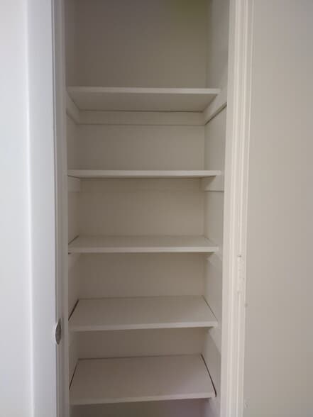 Building Photo - 600 Reusens Rd