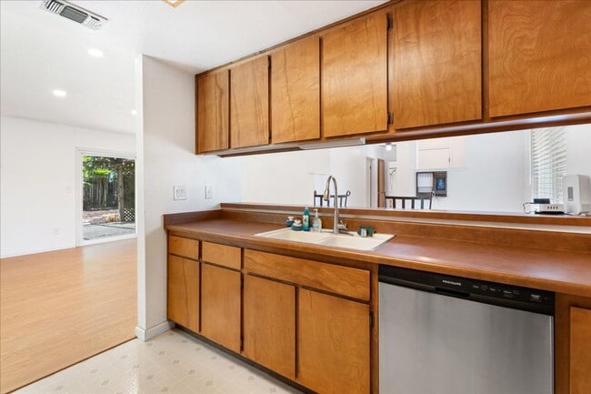Building Photo - 7406 Rush River Dr