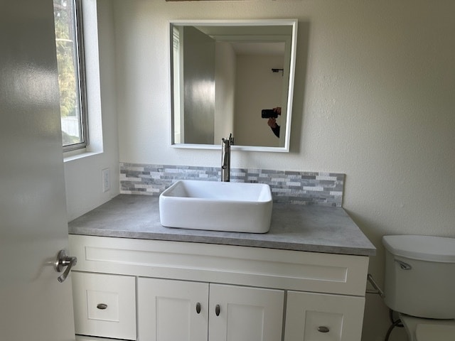 Building Photo - 4225 Fiesta Way