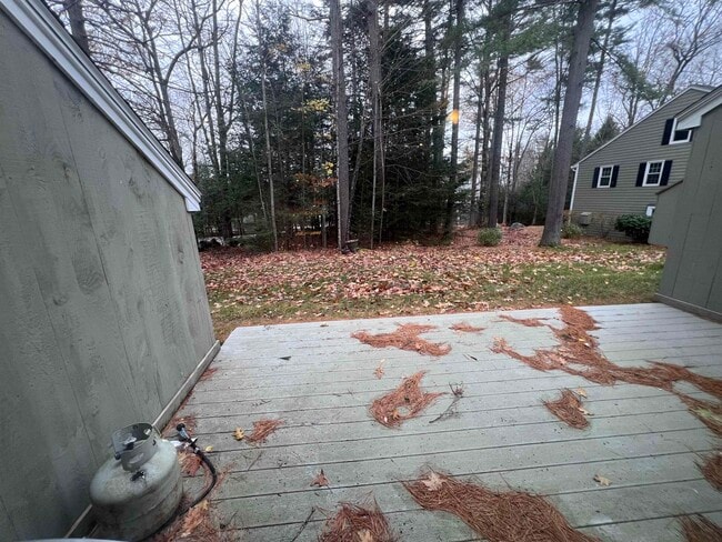 Building Photo - 33 Harbor Way