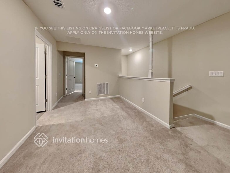 Building Photo - 13219 Shore Grass Dr