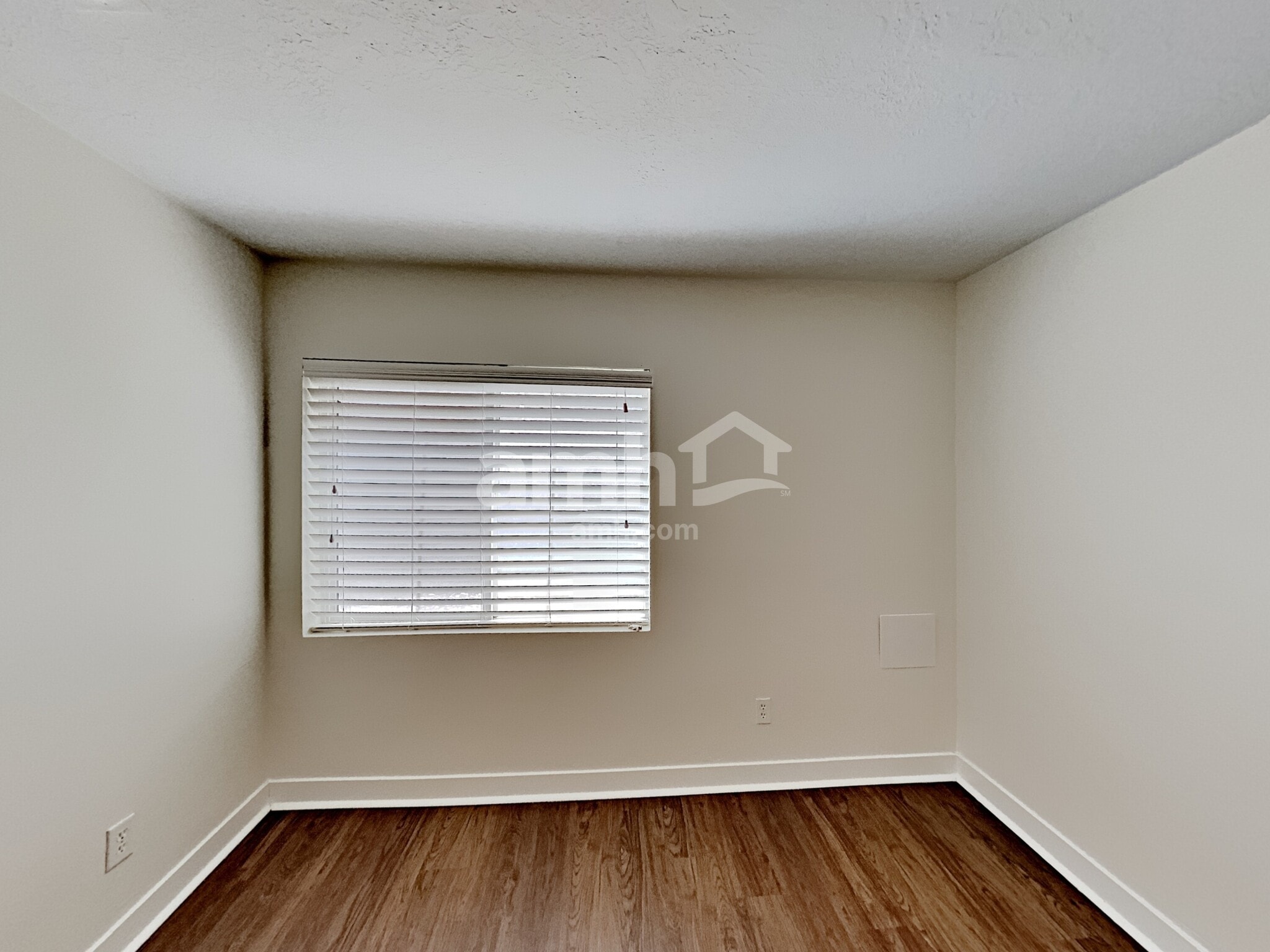 Building Photo - 3792 Tumwater W Dr