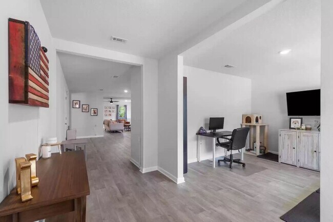 Building Photo - Beautiful, newly built 3-bedroom in South Walton