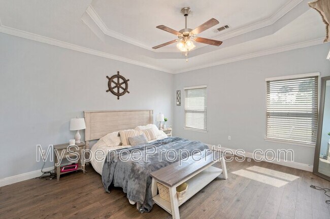 Building Photo - 3597 Autumn Woods Dr