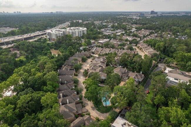 Building Photo - 12625 Memorial Dr