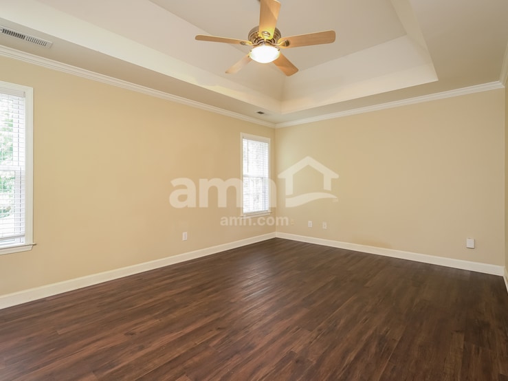 Building Photo - 349 Covington Dr