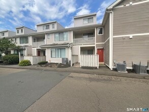 Building Photo - 471 Whalley Ave
