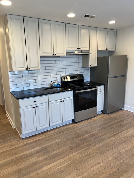 Kitchen - 1322 T St SE