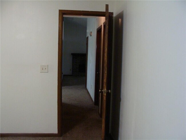 Building Photo - 2331 Newgate Dr