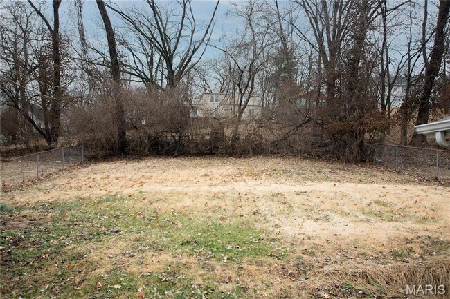 Building Photo - 14 Jefferson Ave