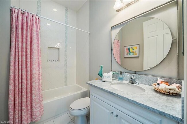 Building Photo - 13429 Coronado Dr