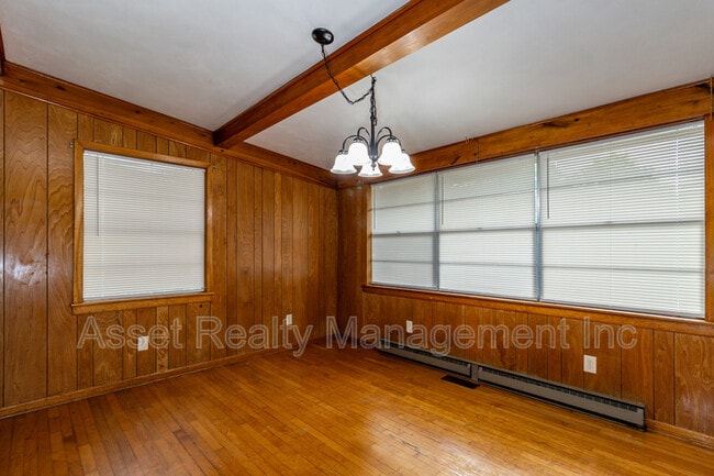 Building Photo - 630 Colonial Dr