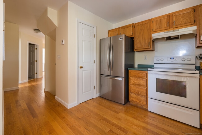 Building Photo - 916 Reef Rd