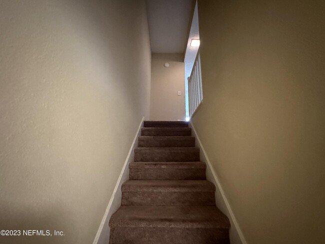 Building Photo - 6616 La Mirada Dr E