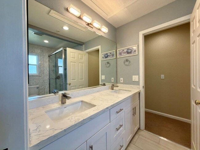 Building Photo - Coveted Napa Yacht Club 3 Bedrooms, 2 1/2 Bathrooms, w/ 1st Level Primary Bedroom/Bath
