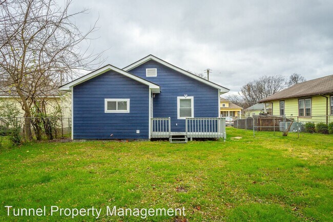 Building Photo - 2 br, 1 bath House - 1810 Mulberry