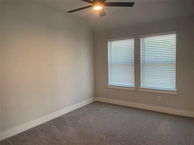 Building Photo - 7569 Reis Ln