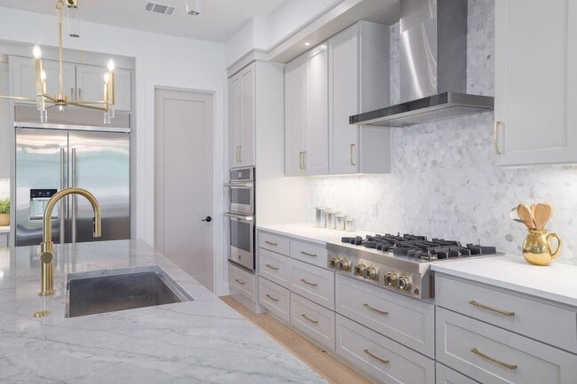 Building Photo - 1703 Piedmont Ave