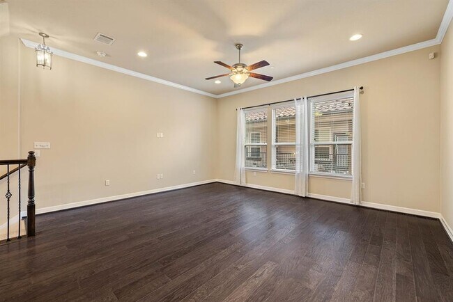 Building Photo - 11829 Terraza Cir
