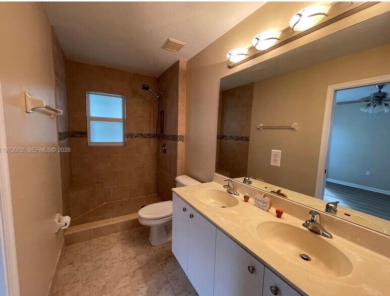 Building Photo - 6361 Landings Ter