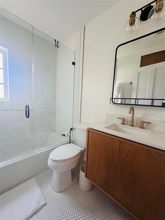 Building Photo - 375 Plymouth Rd