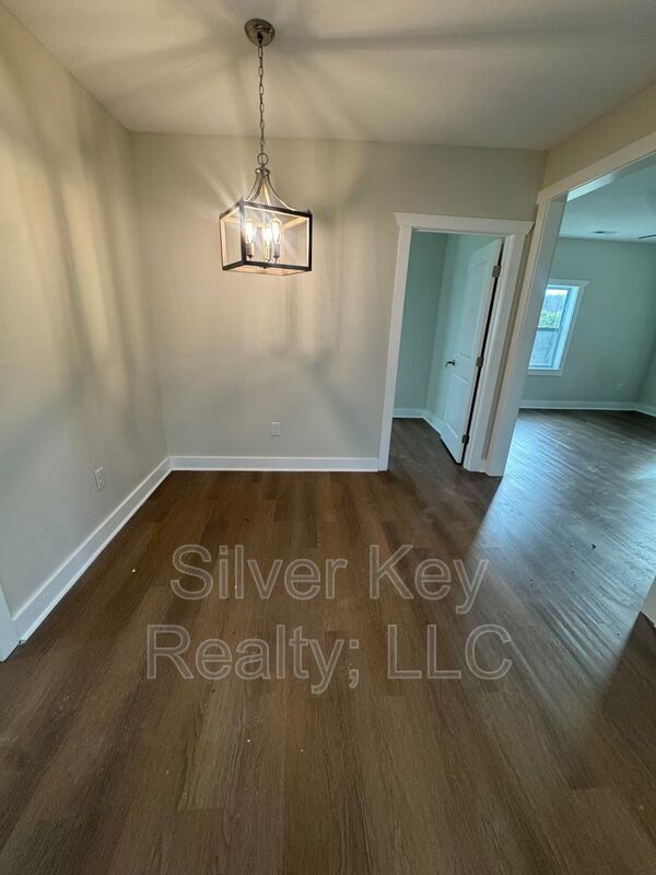 Building Photo - 3671 Sweetwater Vonore Rd