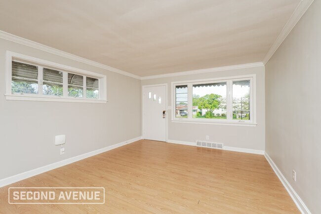 Building Photo - 2208 Plantation Dr