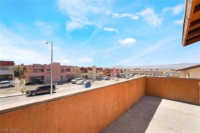 Building Photo - 6982 Hopkins Dr
