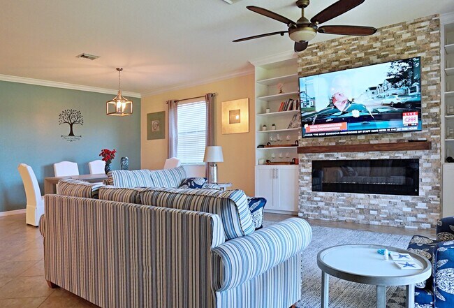 Building Photo - 12948 Broomfield Ln