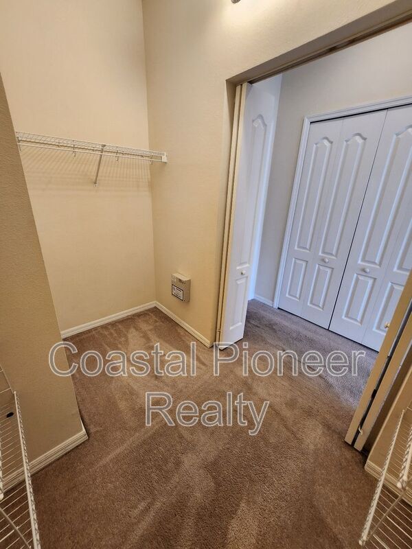 Building Photo - 11614 Whiterook Ct