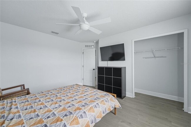 Building Photo - 133 Whirlaway Dr