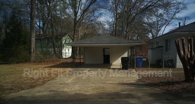 Building Photo - 4201 Searcy St