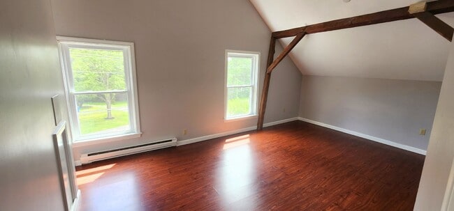 Building Photo - 5 Idlewood Ln