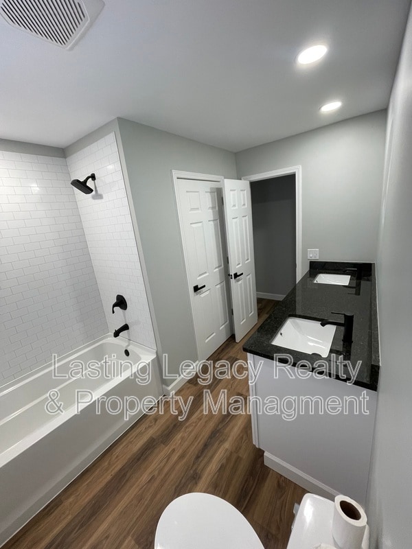 Building Photo - 192 Fostall Dr