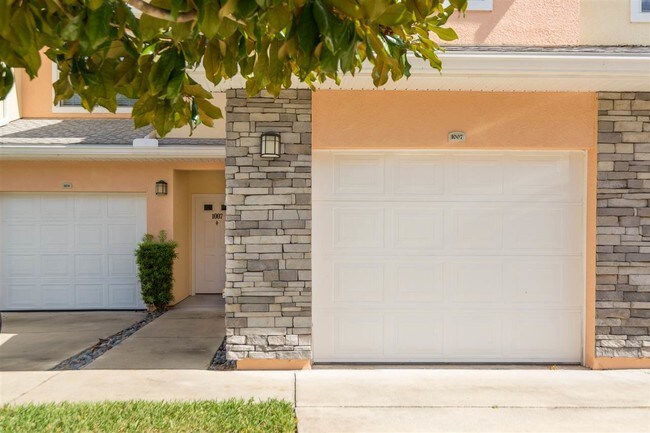 Building Photo - 175 Bayberry Cir