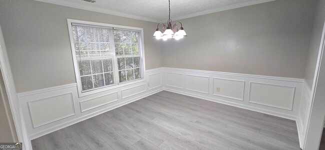 Building Photo - 610 James Ridge Dr