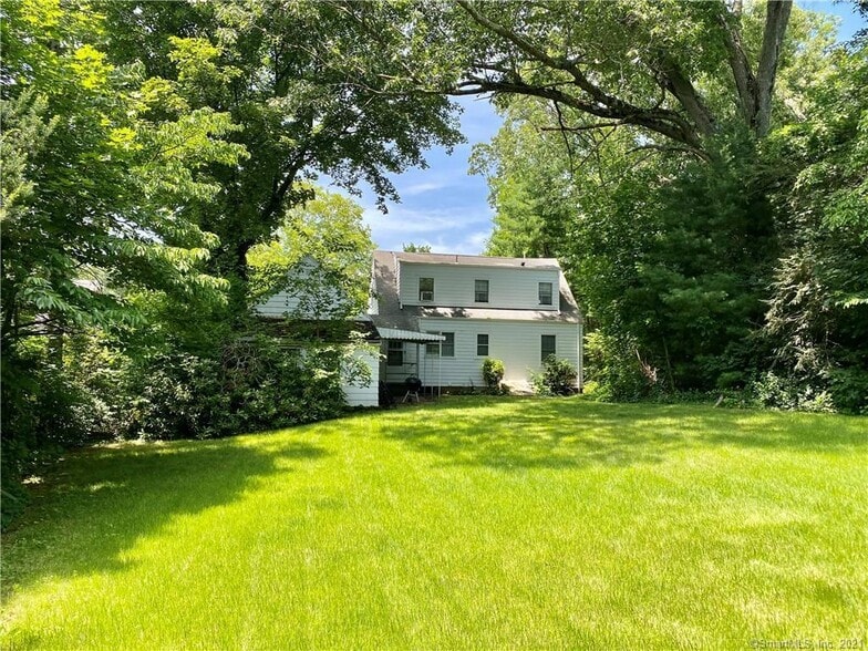 Building Photo - 45 Delsole Rd