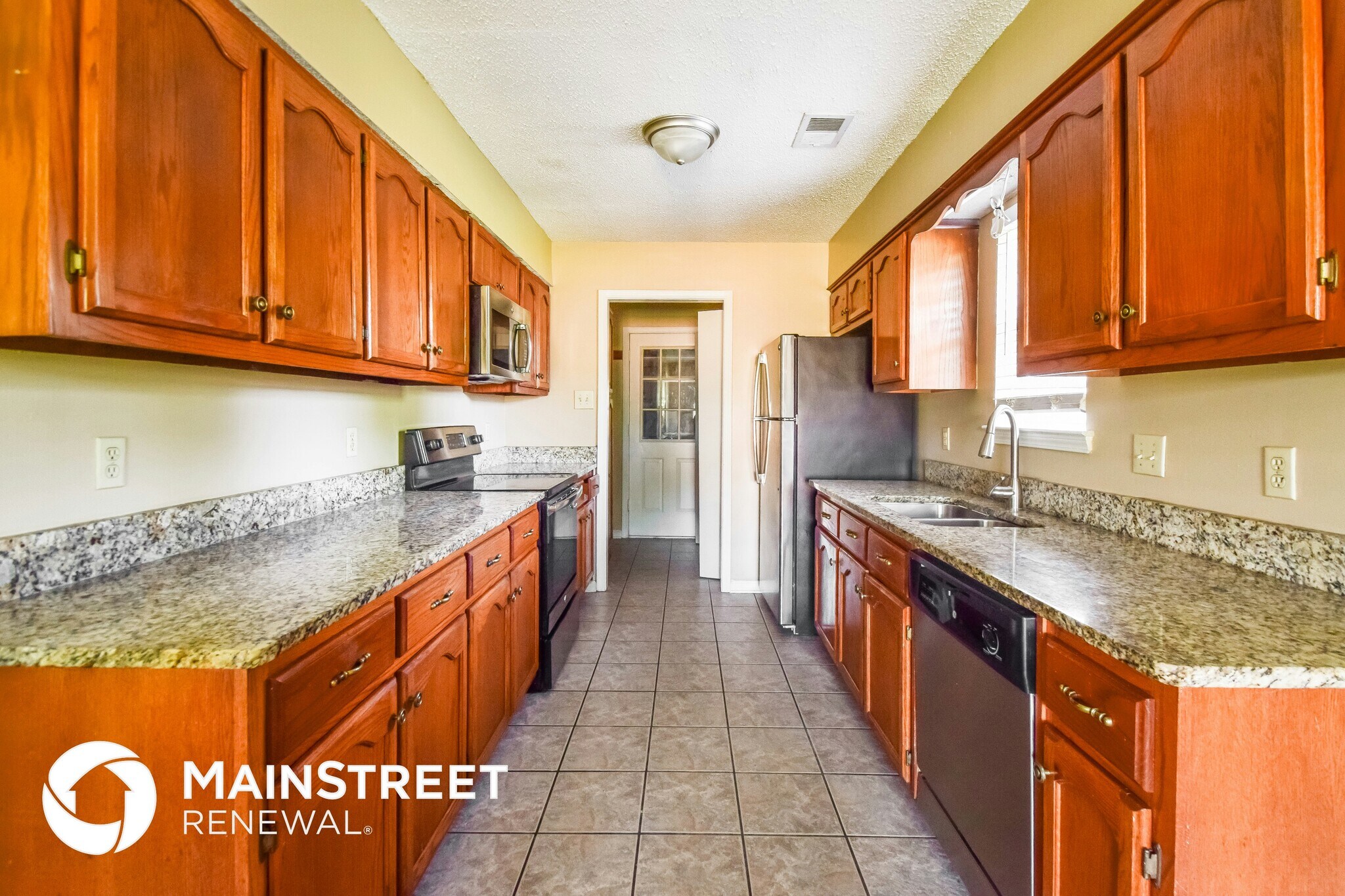 Building Photo - 7411 Paddock Cove