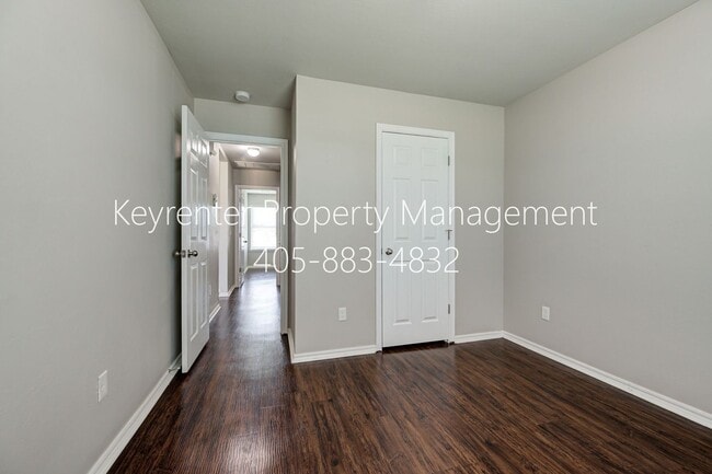 Building Photo - Gorgeous 3 Bed 2 Bath in Moore/SE OKC
