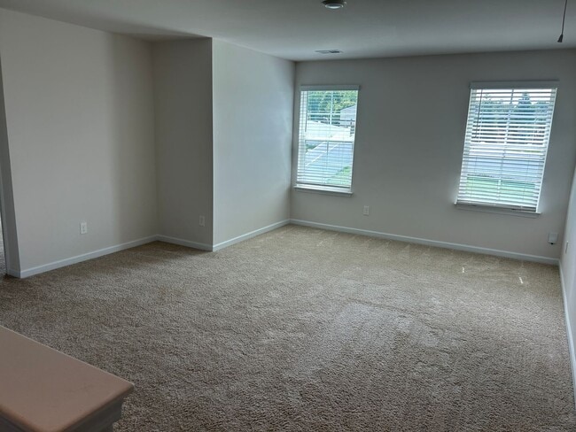 Building Photo - 356 Bryson Blvd