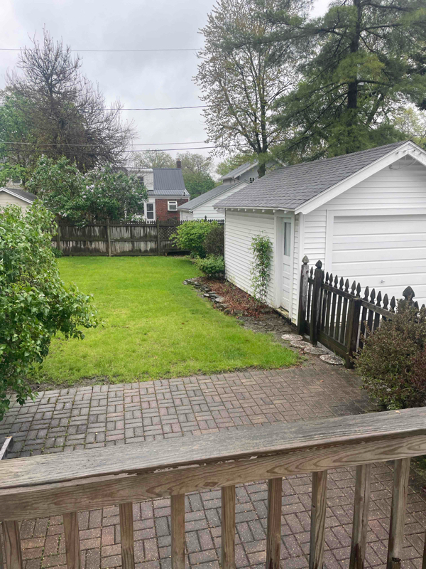 Building Photo - 2716 Buena Vista Dr