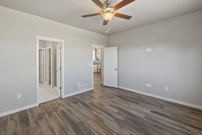 Building Photo - Stylish 5-Bedroom Rancher with Finished Basement, Upgrades & Private Backyard—Centrally Located t...