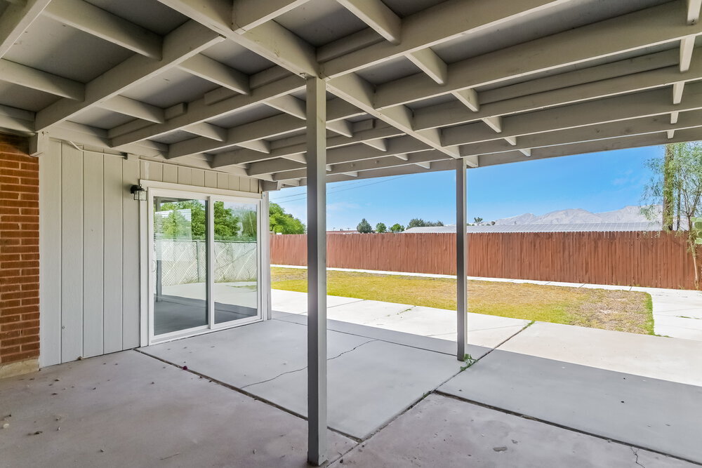 Building Photo - 6761 E Fayette St