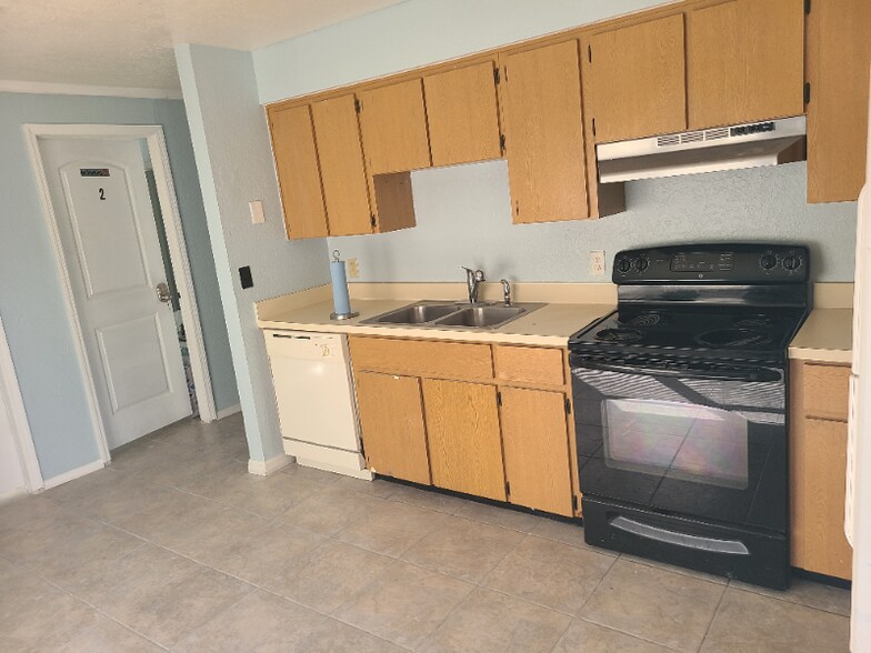 Building Photo - 1224 Moselle Ave